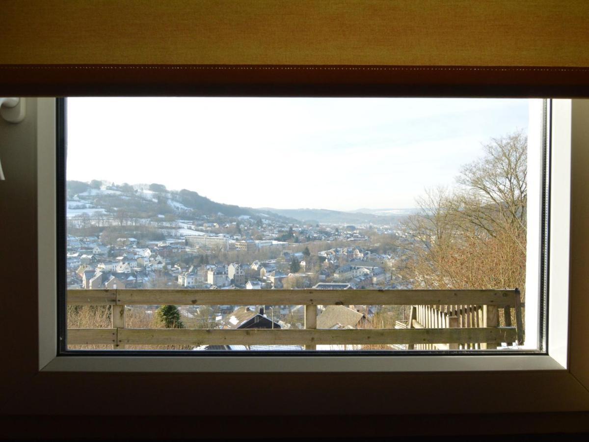 Detached House With Breathtaking Views Villa Malmedy Exterior photo